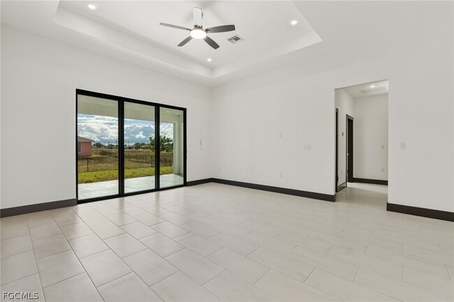 Building Photo - 3015 3rd St SW