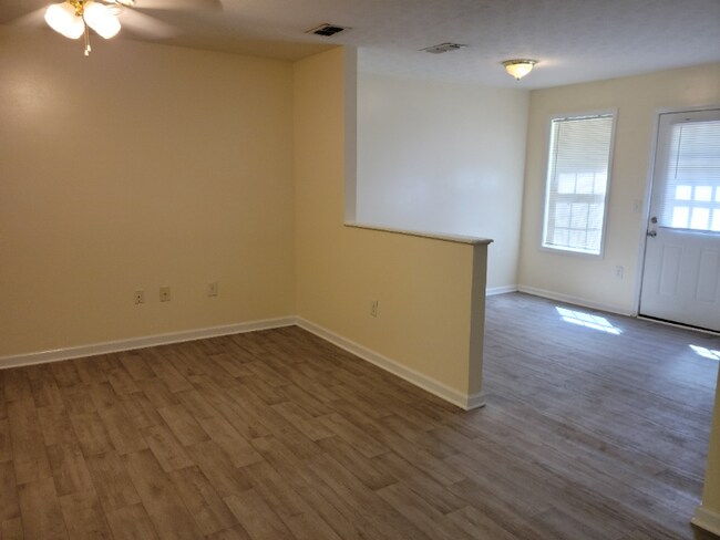 Building Photo - 209 Wilson Mill Dr