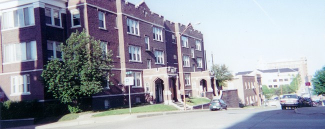 Building Photo - Alexandria Apartments