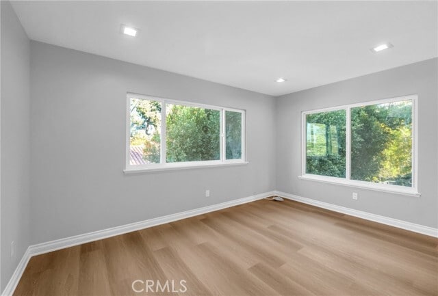 Building Photo - 4642 Poe Ave