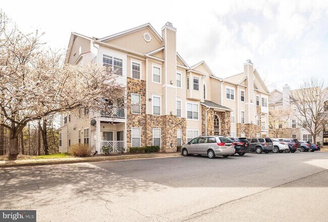 Building Photo - 5932 Founders Hill Dr