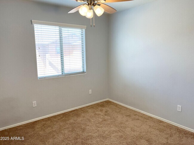 Building Photo - 3840 E Jasper Dr