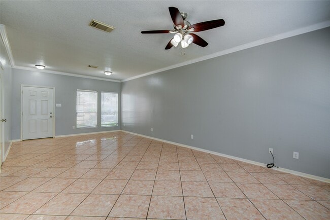 Building Photo - 19402 Hickory Meadow Ln