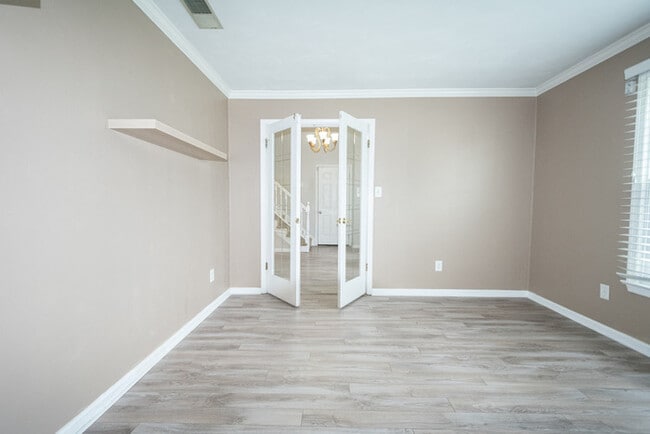 Building Photo - BEAUTIFUL HOME FOR RENT IN GLENWOOD AREA