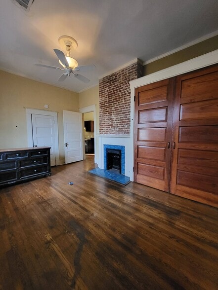 Building Photo - 37 S McLean Blvd