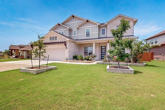 Primary Photo - 4412 Shady Hl Ln