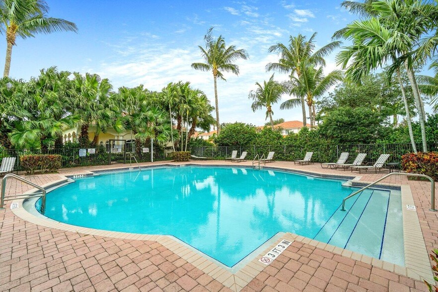 Building Photo - 7359 Briella Dr