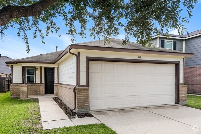 Building Photo - 1811 Adobe Stone Dr
