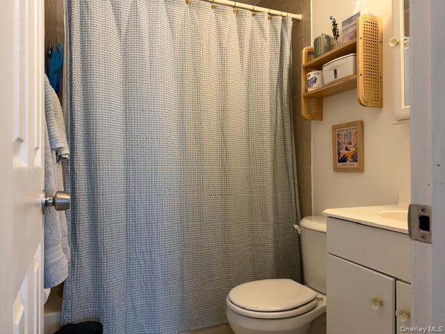 Building Photo - 10 Hollingsworth Pl