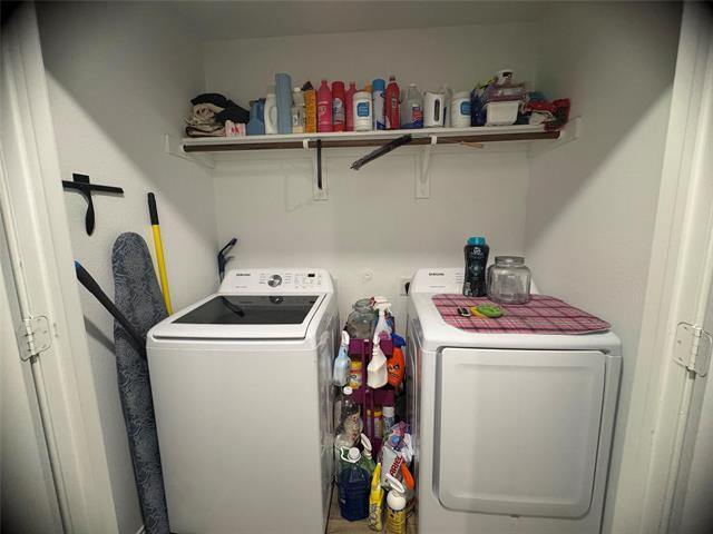 Building Photo - 612 Dashwood Dr