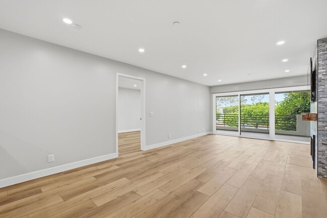 Building Photo - Fully Remodeled Coastal Condo in Villa Balboa | 2 Bed, 2 Bath