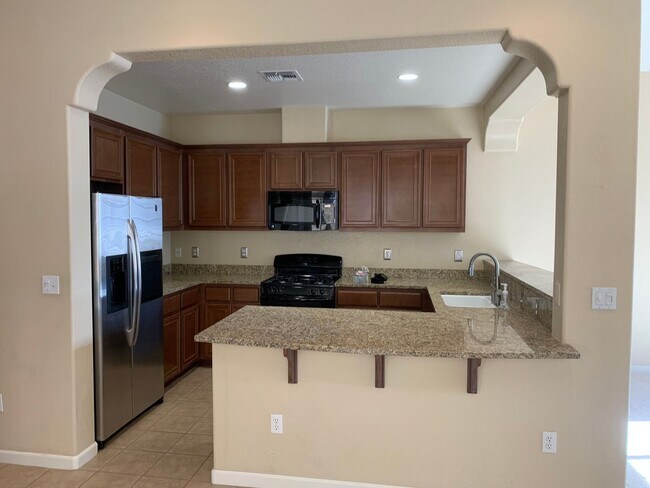 Building Photo - 1331 Violet Way