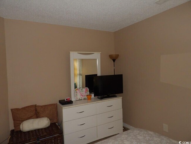 Building Photo - 1101 Possum Trot Rd