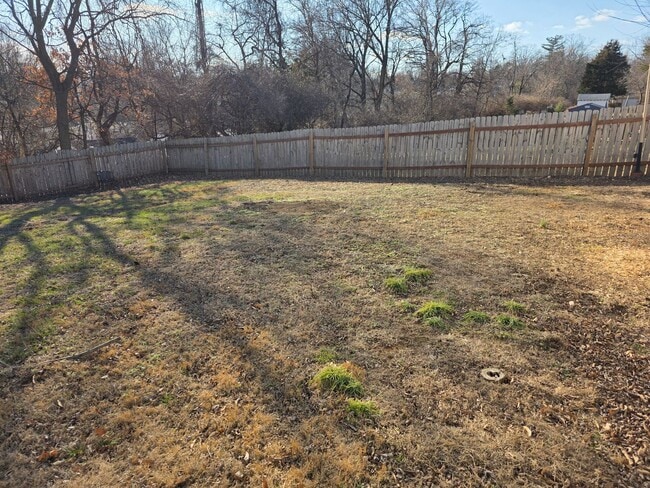 Building Photo - 8600 Engler Ave