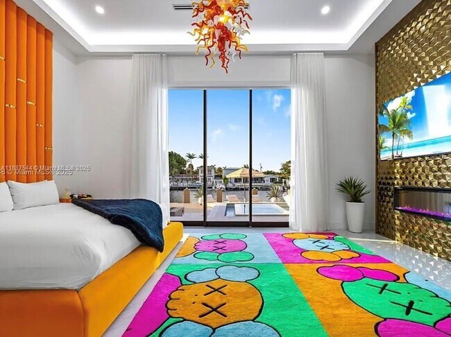 Building Photo - 2225 NE 19th St