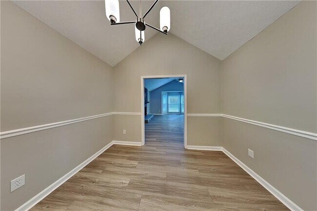Building Photo - 97 Indian Trail Ct