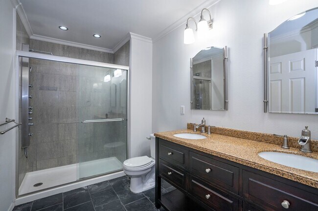 Building Photo - Very Nice 3 Bedroom Home - Cul de sac!