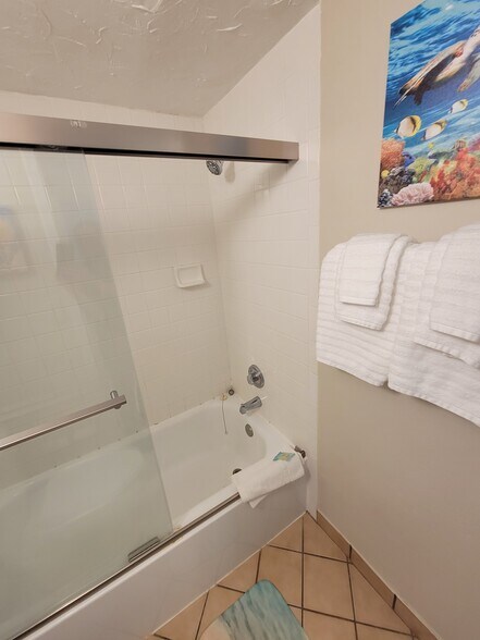 Building Photo - 1909 S Atlantic Ave