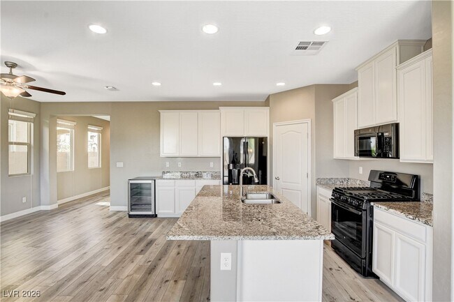 Building Photo - 3158 Balldelli Ct