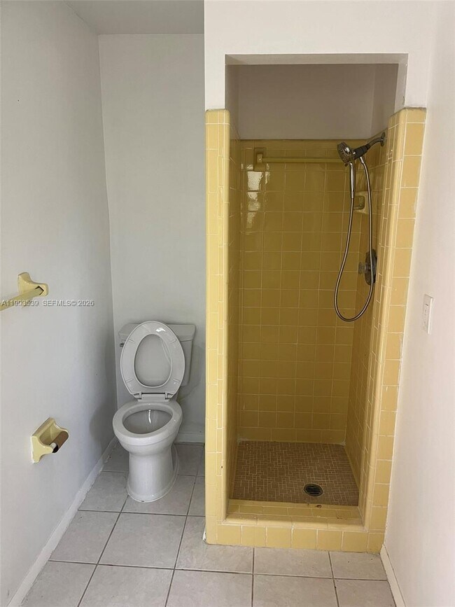 Building Photo - 1340 Piney Rd