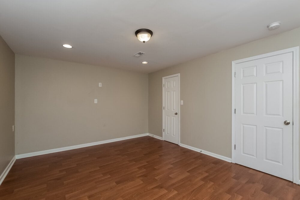 Building Photo - 111 Hunter Pl