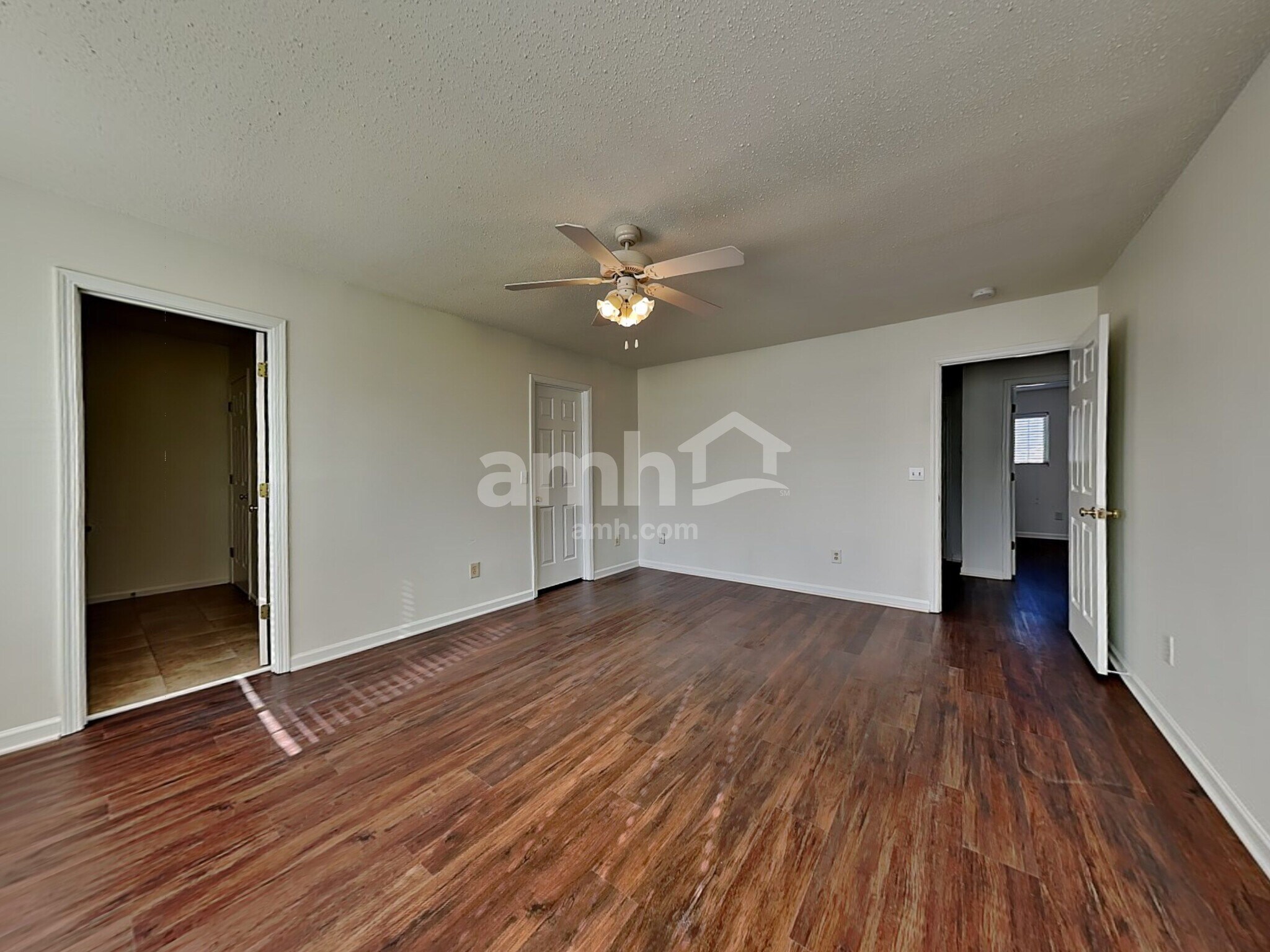 Building Photo - 1066 Bridgend Dr