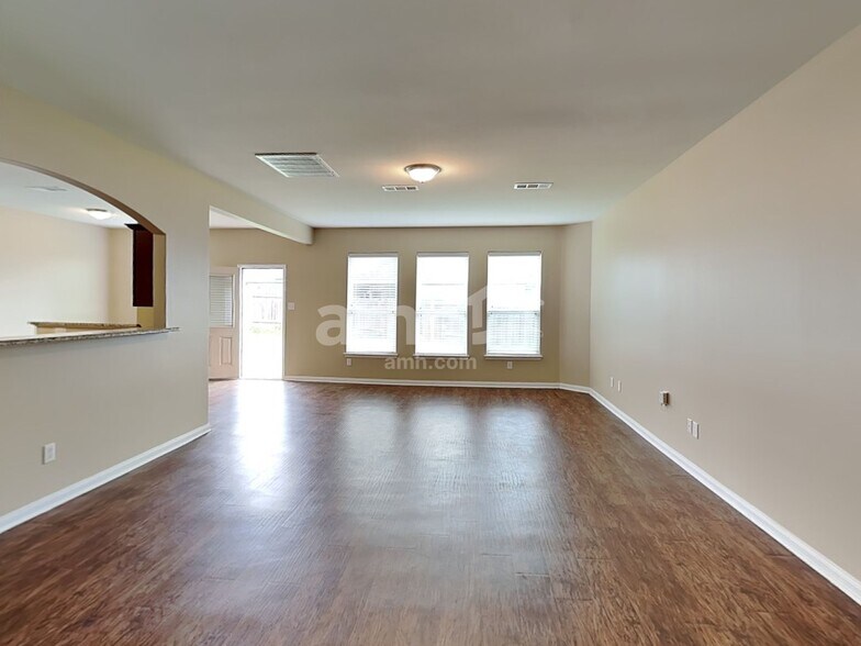 Building Photo - 6241 Obsidian Creek Dr