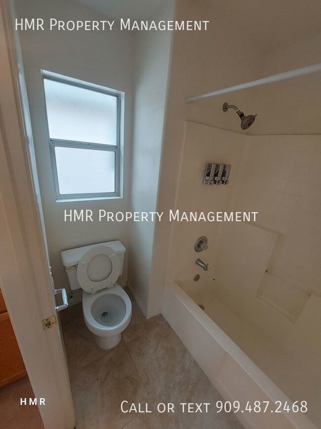 Building Photo - Tranquil Oasis: 4 Bedroom 3 Bath Two-Story