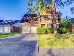 Building Photo - 14406 Fair Knoll Way