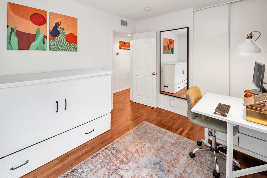 Building Photo - 4666 Mission Ave