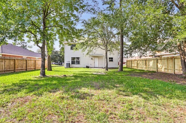 Building Photo - 9834 Bobolink Dr