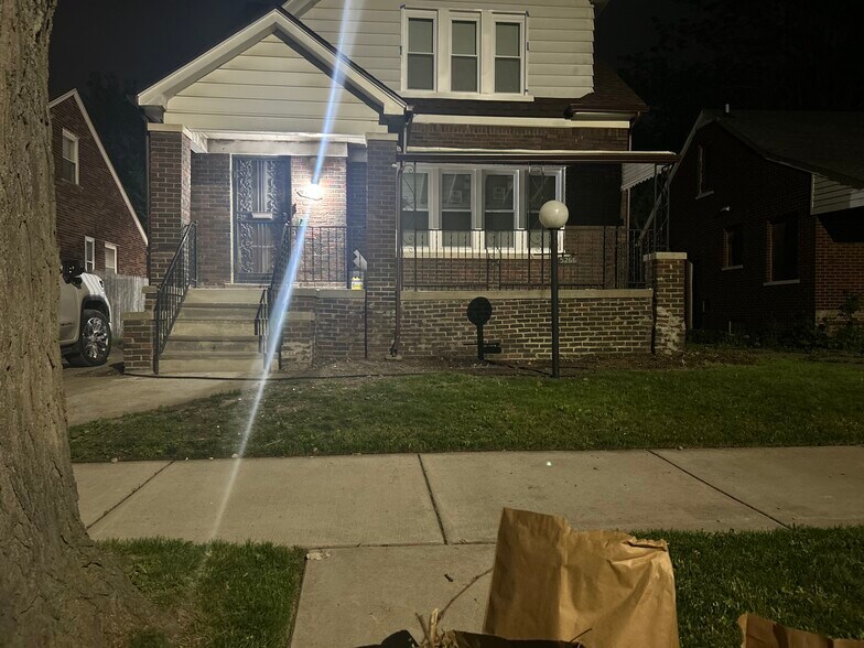 Building Photo - 5266 Coplin St