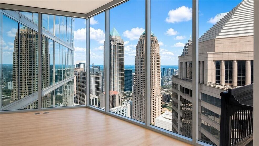 Building Photo - 1080 Peachtree St NE