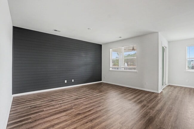 Building Photo - 3 BED | 2 BATH | TWO CAR GARAGE | WHITAKER PARK AT SAVANNAH QUARTERS | AVAILABLE NOW