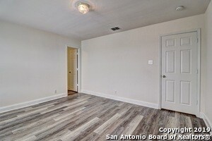 Building Photo - 24218 Waterwell Oaks