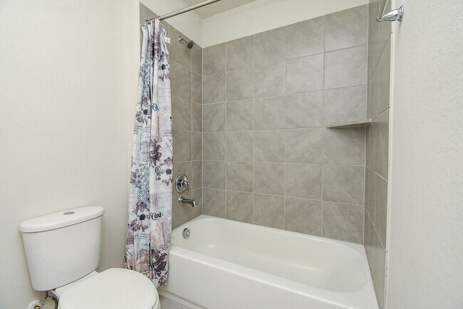 Building Photo - 21502 Carbone Ln