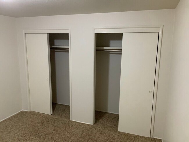 Building Photo - 2 Bedroom Duplex Near Autzen Stadium