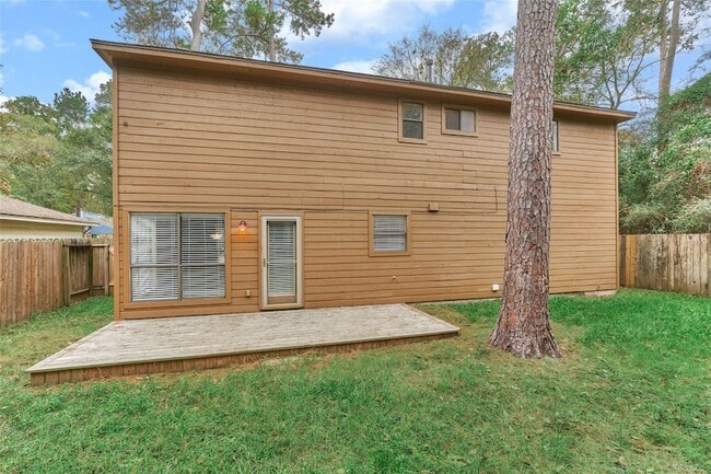 Building Photo - 3 Field Flower Ct