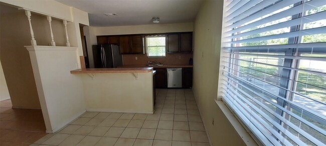 Building Photo - 6715 Grace Ln