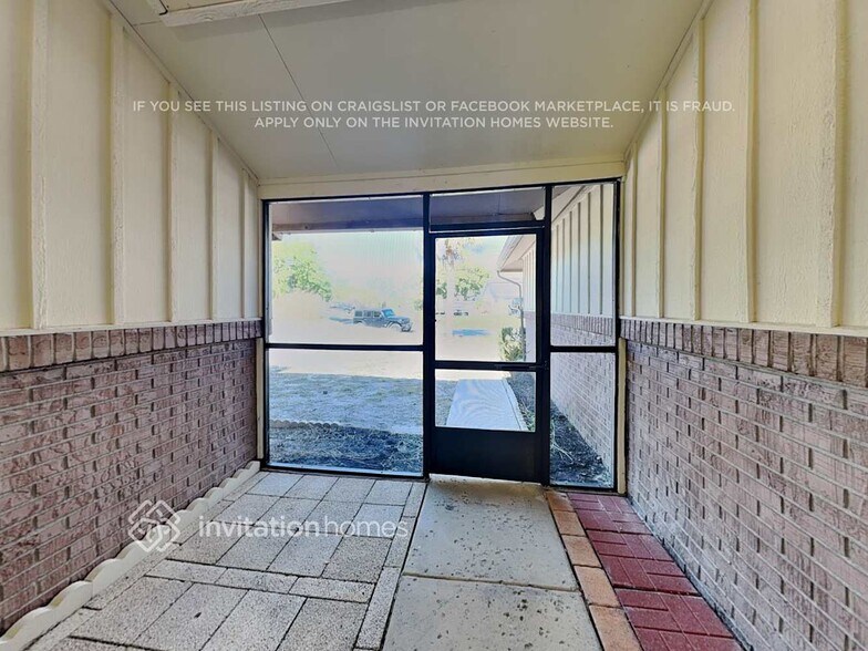 Building Photo - 13719 Whitby Rd