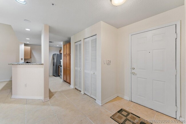 Building Photo - 1803 N Flagler Dr