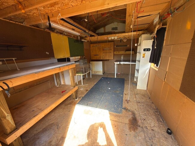 Building Photo - Christiansburg, 3 BR / 1 BA, Available for rent