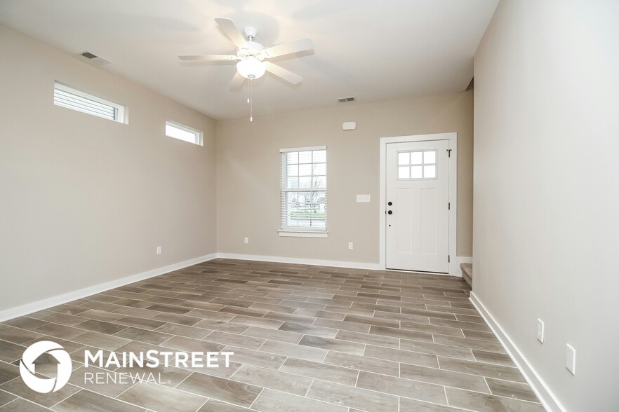 Building Photo - 4006 Ella Cook Cir