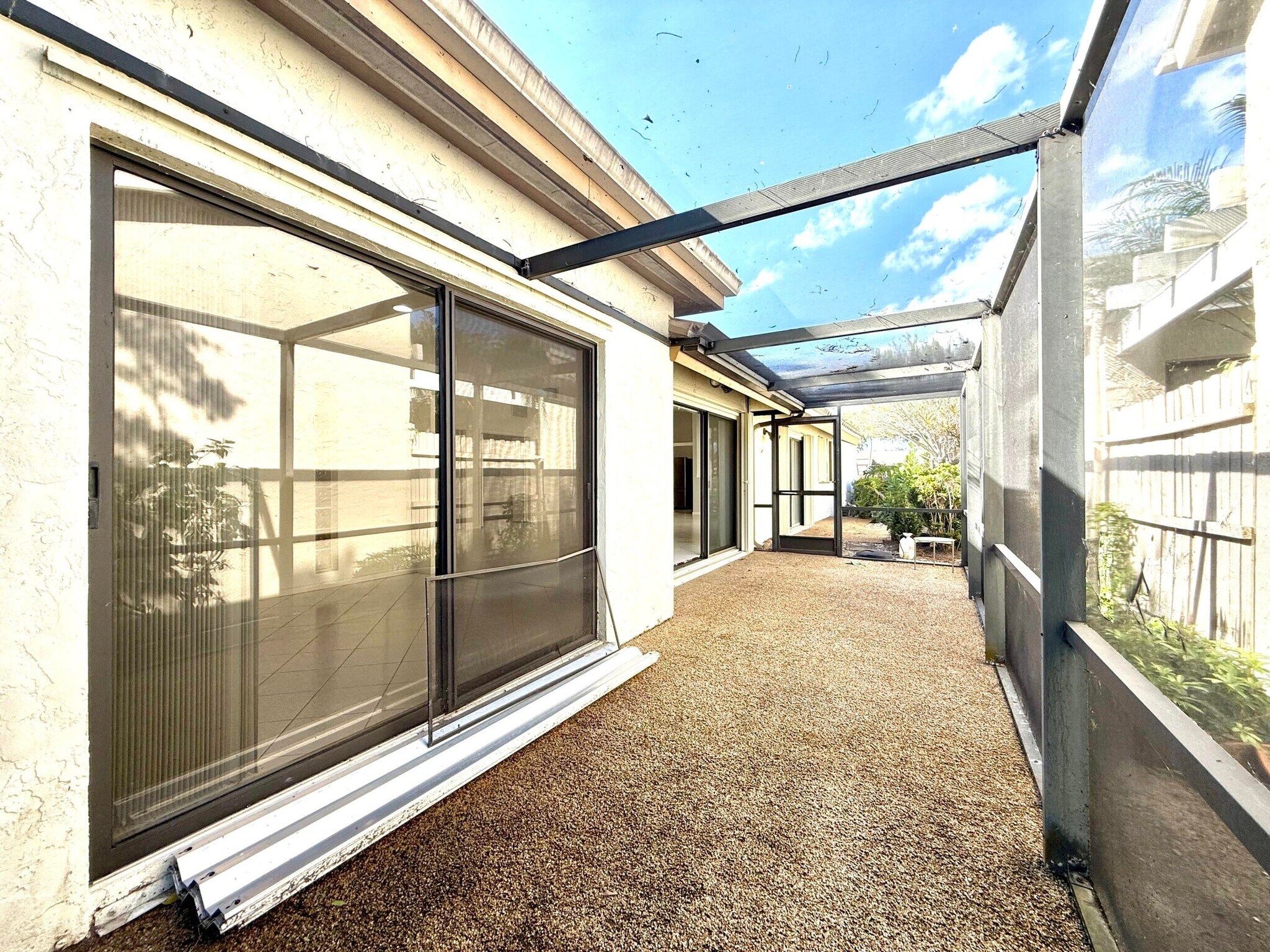 Building Photo - 5670 Piping Rock Dr