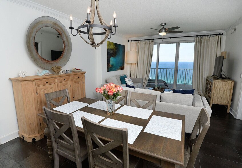 Building Photo - 17545 Front Beach Rd