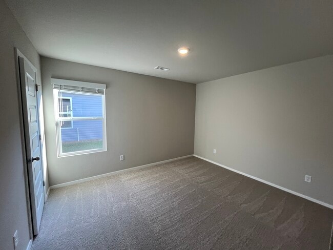 Building Photo - 2611 E Meramec St