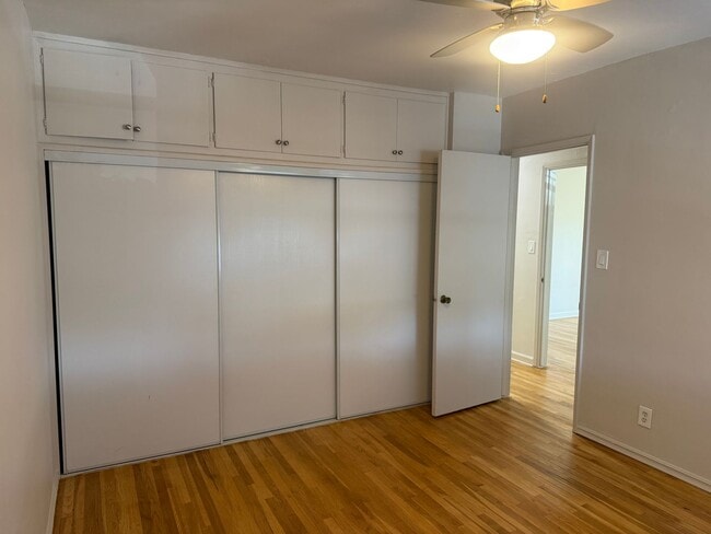 Building Photo - 1313 Douglas St