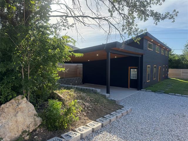 Building Photo - 2806 Beechwood St