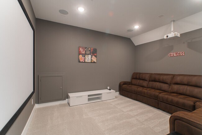Building Photo - 8030 Allston Vlg Trl