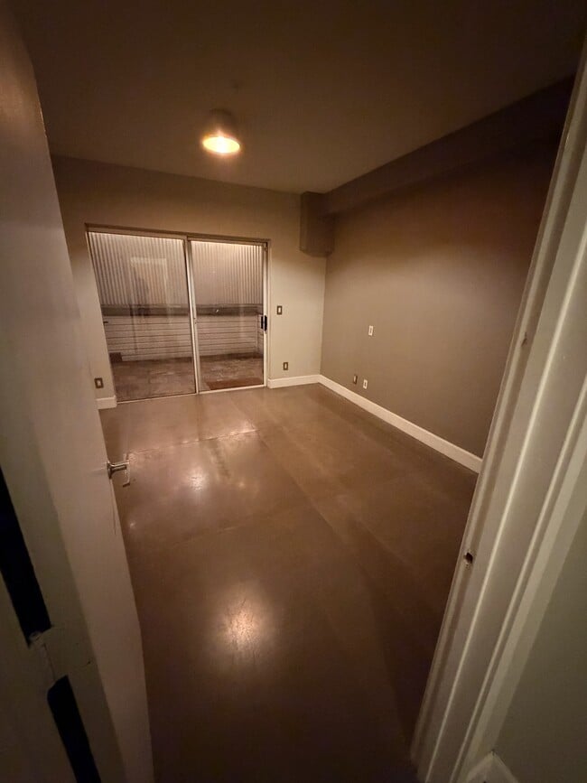 Building Photo - 18 Norfolk St